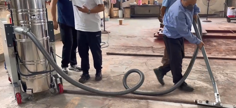 鎮江某單位采購7.5KW脈沖工業吸塵器 鎮江某單位采購7.5KW脈沖工業吸塵器